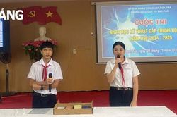 Học sinh chế tạo gạch không nung từ rác thải vỏ nghêu và xốp