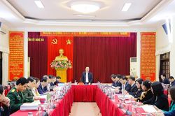 Ban Thường vụ Tỉnh ủy Nghệ An điều chỉnh, bổ sung việc chuẩn bị Báo cáo chính trị và văn kiện Đại hội