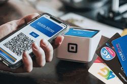 Sau ngày mai, tài khoản Mobile-Money có được tiếp tục hoạt động?