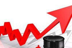 Giá xăng dầu ngày 31/12: Tiếp tục tăng nhẹ