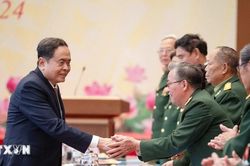Chủ tịch Quốc hội gặp mặt đoàn đại biểu người có công Trung đoàn 271
