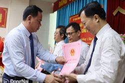 UBND tỉnh triển khai các quyết định về công tác cán bộ