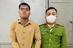 Người quay về đầu thú, kẻ như 'thiêu thân' lao vào đường tù tội