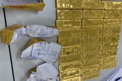 Triệt phá 3 đường dây buôn lậu hàng nghìn tấn vàng