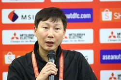 HLV Kim Sang-sik: 'Chúng ta không cần sợ Thái Lan'