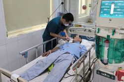 Sau cuộc rượu một người tử vong, một người phải lọc máu giữ tính mạng