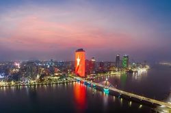 Tập trung nguồn lực xây dựng Trung tâm tài chính khu vực và quốc tế
