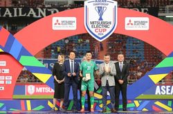 Thủ môn Đình Triệu: Từ quyết định bỏ bóng đá tới thủ môn hay nhất AFF Cup 2024