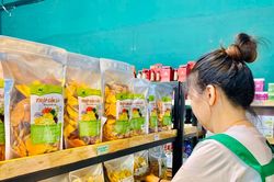 Sản phẩm OCOP Nghệ An 'đón sóng' thị trường Tết