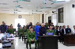 Hội đồng xét xử bác đề nghị hoãn phiên tòa của luật sư ông Lê Thanh Vân