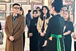 Sơn Tùng M-TP, Hải Tú xúc động khi đến Làng Nủ