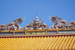'La hầu' - Diện mạo thân quen, cái tên mơ hồ