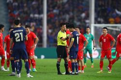 Tin nóng bóng đá Việt hôm nay 8/1: ĐT Thái Lan muốn 'phục thù' ĐT Việt Nam ngay trong năm; HLV Kim Sang Sik mơ học trò thi đấu tại MU