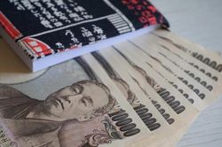 Tỷ giá Yên Nhật ngày 8/1/2025: Trong nước giảm, thế giới tăng
