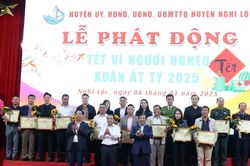 Huyện Nghi Lộc tiếp nhận 6,8 tỷ đồng ủng hộ Tết Vì người nghèo Xuân Ất Tỵ