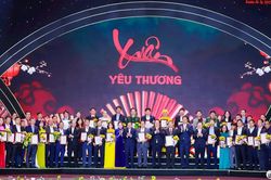 Hơn 132 tỷ đồng ủng hộ Chương trình 'Nghĩa tình dòng Lam - Xuân Ất Tỵ năm 2025' của Nghệ An