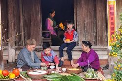 Tết cổ truyền – bản sắc văn hóa người Việt