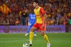 Tân binh đắt giá của Man City từng 'gieo sầu' cho U23 Việt Nam