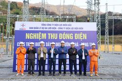 Đóng điện đường dây 110kV Mường Chà - Long Tạo
