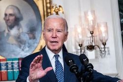 Ông Biden nhìn lại chính sách đối ngoại, nói đã ngăn chặn xung đột hạt nhân