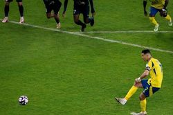 Ronaldo chốt tương lai ở tuổi 40