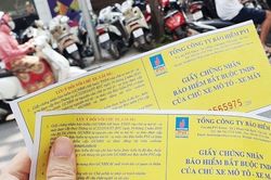 Mua bảo hiểm xe máy giá rẻ 10 nghìn có thay thế được bảo hiểm bắt buộc 60 nghìn không?