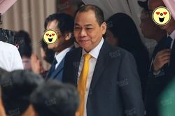 Vẻ ngoài tươi vui, liên tục mỉm cười của vợ chồng tỷ phú Phạm Nhật Vượng trong lễ ăn hỏi con trai và Á hậu Phương Nhi