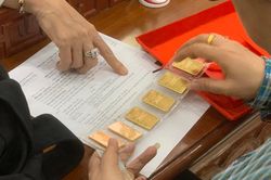 Giá vàng miếng SJC lên 87 triệu đồng/lượng