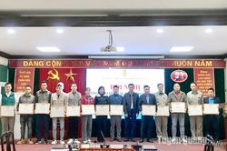 Phấn đấu kết nạp mới 500 đoàn viên công đoàn