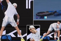 Tay vợt số một nước Anh chửi thề, đập gãy vợt, bị CĐV Australian Open 2025 la ó dữ dội vì tiểu xảo