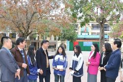 Mang Tết sớm đến với thầy cô, học sinh vùng khó