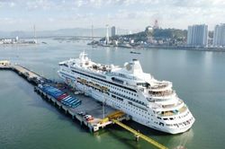 Quảng Ninh dự kiến đón 90.000 lượt khách đến từ tàu biển quốc tế năm 2025