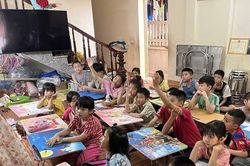 Tấm lòng cao cả của 'cô giáo' Dương Thị Sinh