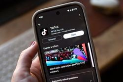 Ông Trump ngỏ ý hoãn lệnh cấm với TikTok
