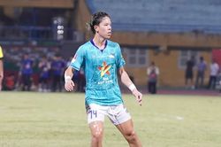 HLV Kim Sang-sik gọi 2 sao Việt kiều dự SEA Games 33?; Ngã ngũ vụ HLV Shin Tae-yong dẫn dắt Hà Nội FC