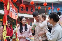 Rộn ràng không khí đón Xuân tại các trường học ở thành phố Vinh