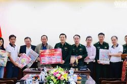 Tỉnh ủy Phú Yên chỉ đạo việc tăng cường mua và đọc báo, tạp chí của Đảng