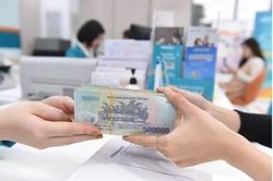Giá USD giảm sâu, Ngân hàng Nhà nước bơm ròng trở lại, giá vàng tăng mạnh trước kỳ nghỉ Tết
