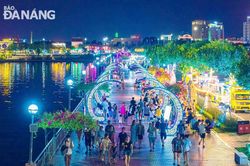 Đóng đường Bạch Đằng nối dài phục vụ phố đi bộ dịp Tết