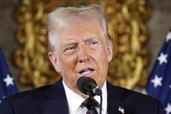 Tổng thống Trump tuyên bố nối lại khai thác dầu ở Alaska