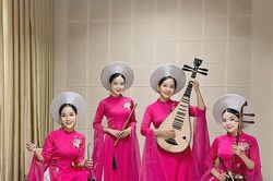 36 phố phường còn ẩn mình nhiều giá trị
