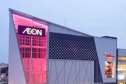 Nhiều siêu thị, trung tâm thương mại mở cửa trở lại