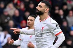Salah vượt thành tích của Lampard, Liverpool xây chắc ngôi đầu bảng