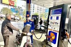 Mùng 4 Tết Ất Tỵ 2025: Giá xăng dầu đồng loạt giảm