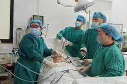 Cấp cứu kịp thời bệnh nhân chửa ngoài tử cung vỡ, choáng