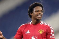 Thương vụ Tyrell Malacia đổ bể, Man United gấp rút tìm người thay thế