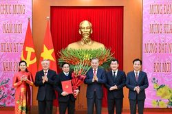 Đồng chí Phạm Minh Chính giữ chức Bí thư Đảng ủy Chính phủ