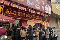 Cửa hàng không giới hạn số lượng, khách xếp hàng dài mua vàng trước ngày vía Thần Tài