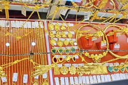Giá vàng chiều nay 6/2/2025: Giá vàng giảm mạnh trước ngày vía Thần Tài