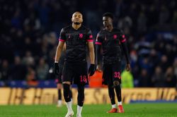 CĐV Chelsea tức giận với Nkunku